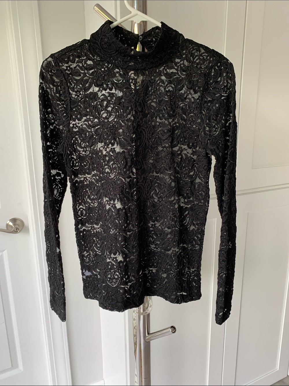 Loft Women's Black Lace Long-Sleeve Mock Neck Top, Size S.